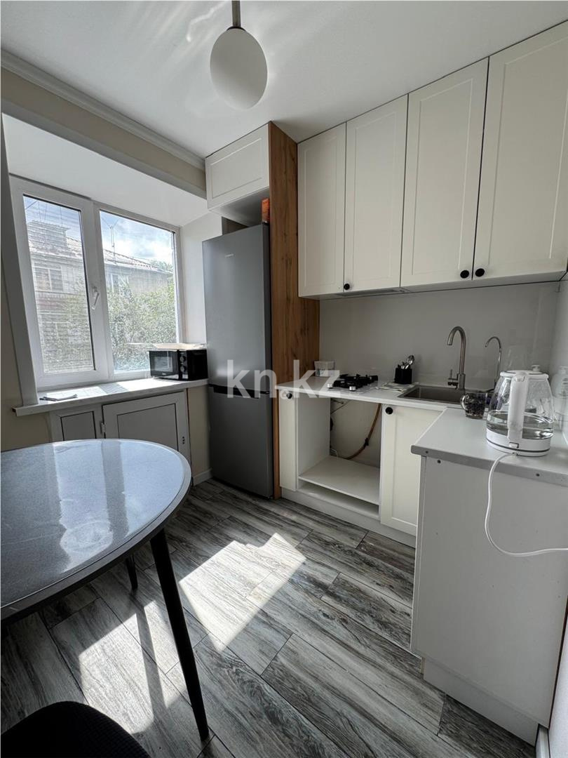 Продажа 3-комнатной квартиры, 50 м², ул. Аманжолова в Караганде - фото 6