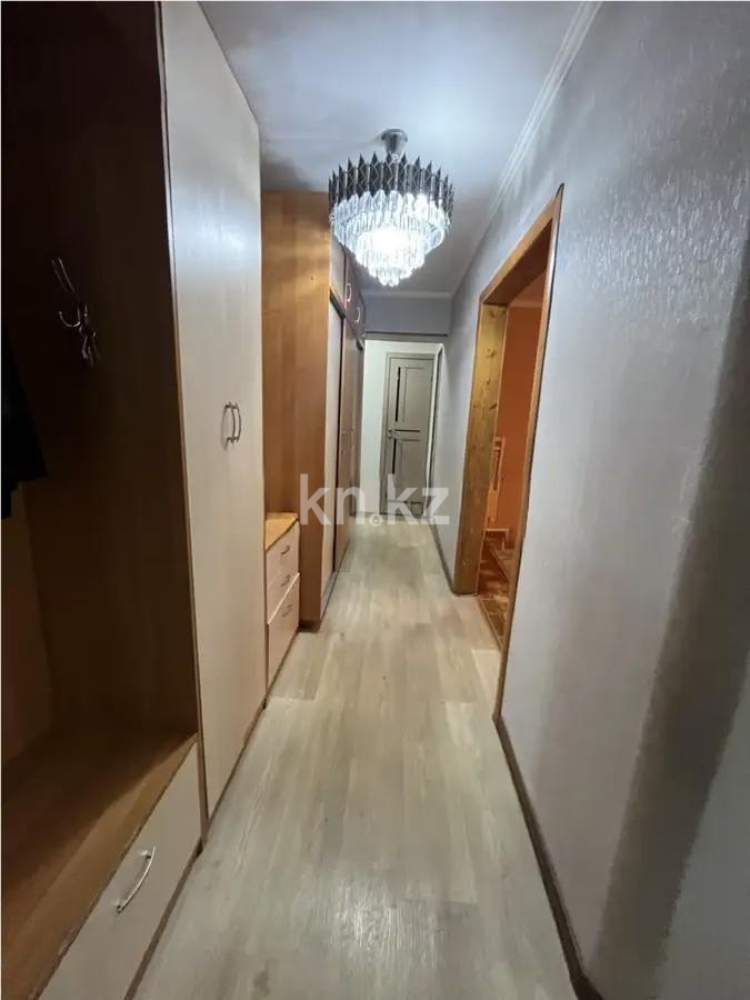 Продажа 3-комнатной квартиры, 60 м², ул. Сатыбалдина, дом  27 в Караганде - фото 7