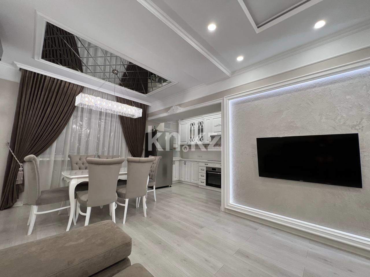 Продажа 4-комнатной квартиры, 124 м², ул. Аманжолова, дом  96/1 - Продажа  четырехкомнатных квартир в Караганде фото 5 из 23