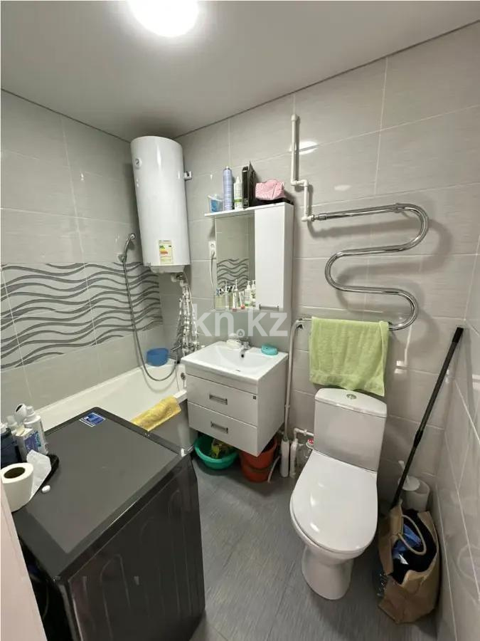 Продажа 2-комнатной квартиры, 41 м², ул. Крылова, дом  18 - Продажа  двухкомнатных квартир в Караганде фото 4 из 6