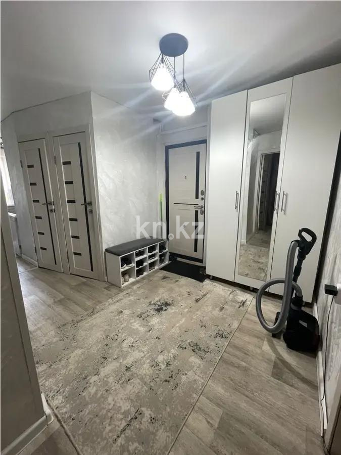 Продажа 3-комнатной квартиры, 62 м², 29-й квартал (Шахтерский м-н), дом  16 - Продажа квартир в Караганде без посредников с фото фото 8 из 8