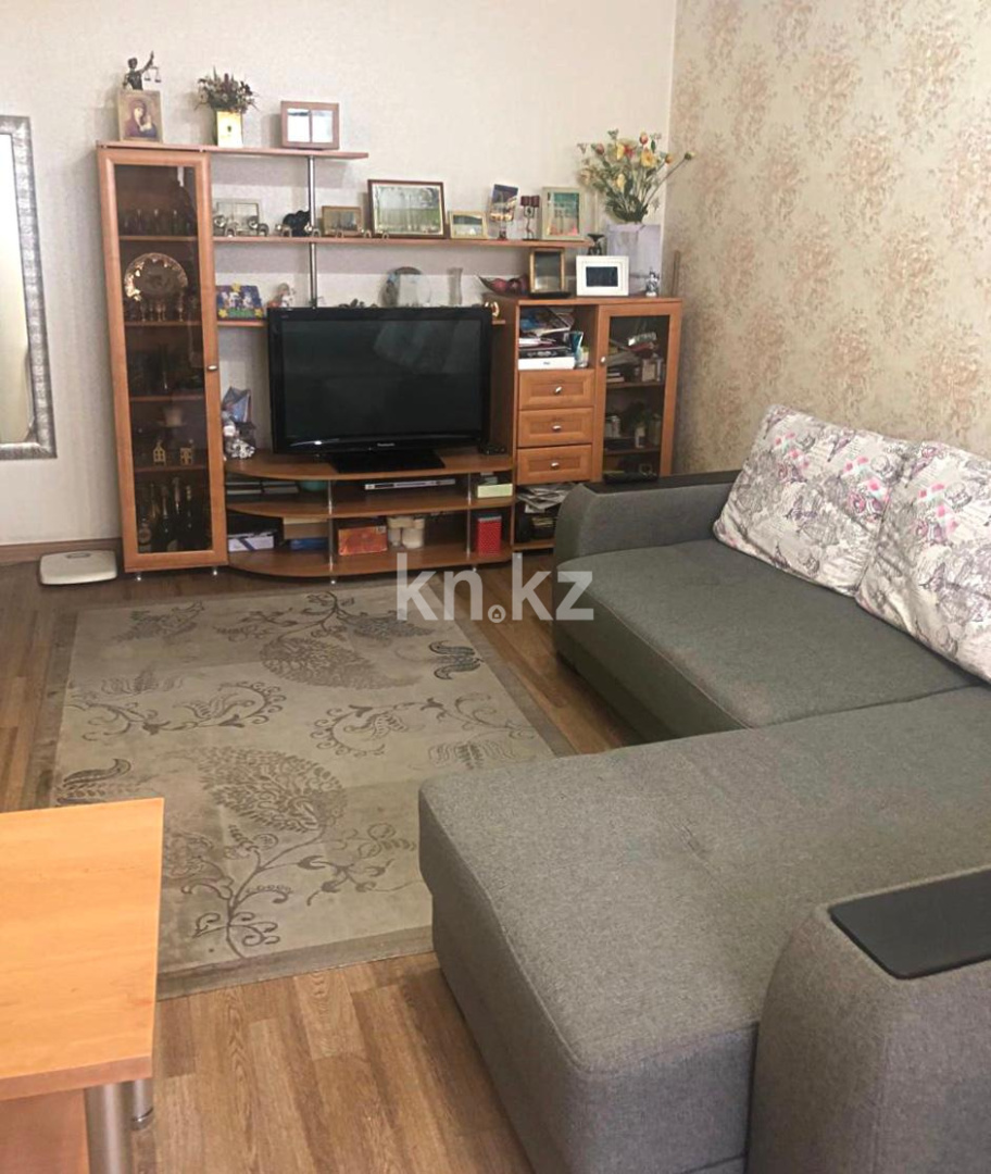 Продажа 2-комнатной квартиры, 43 м², мкр-н Тастак-1 - Продажа  двухкомнатных квартир в Алматы фото 1 из 7