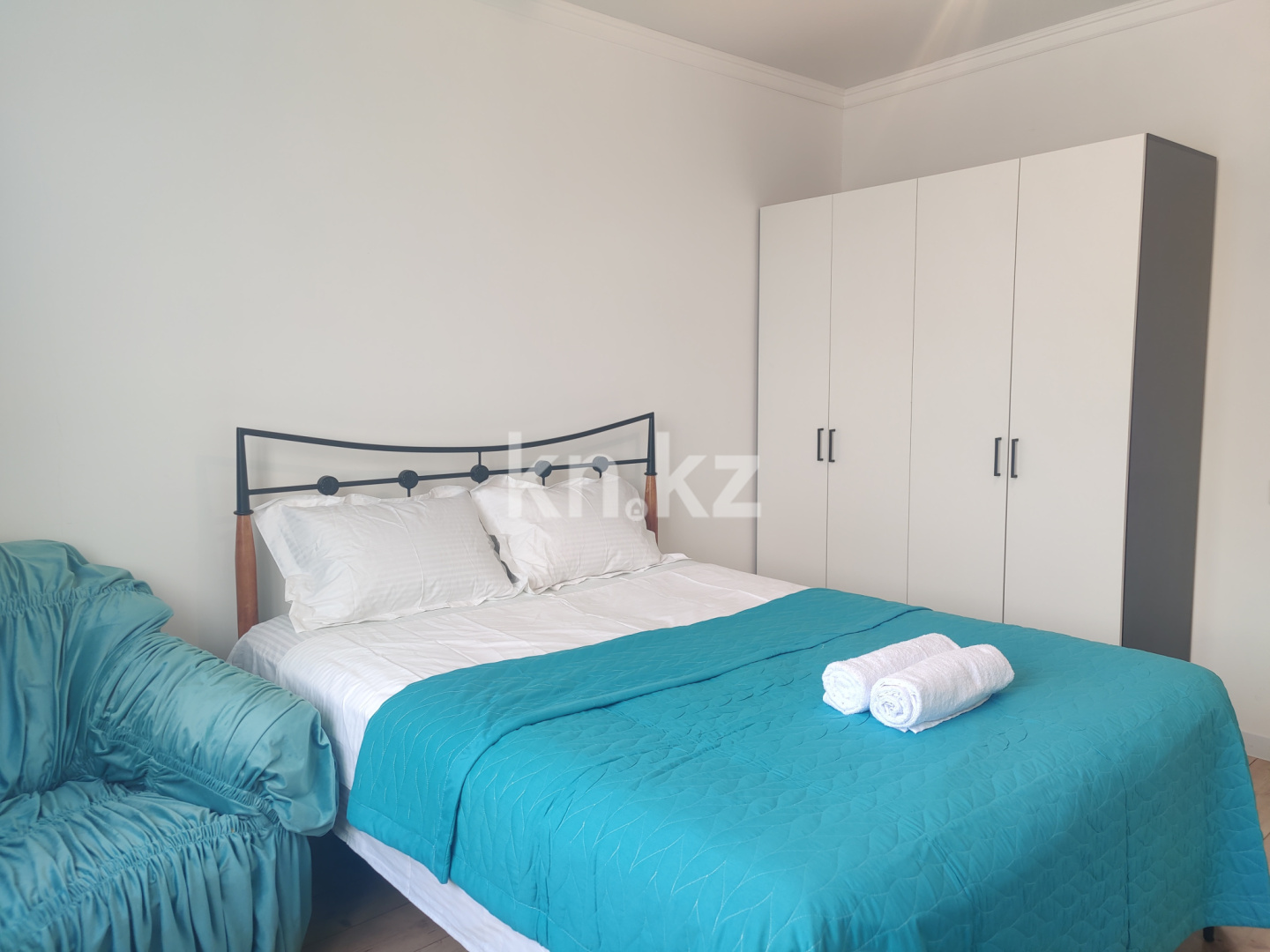 Аренда 1-комнатной квартиры посуточно, 40 м², ул. Сатпаева, дом  90/62 - ул. Туркебаева - Аренда  однокомнатных квартир посуточно в Алматы фото 11 из 14