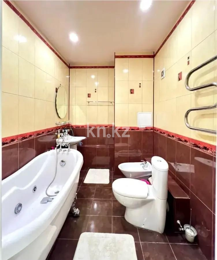 Продажа 3-комнатной квартиры, 130 м², пр. Аль-Фараби, дом  97 в Алматы - фото 5