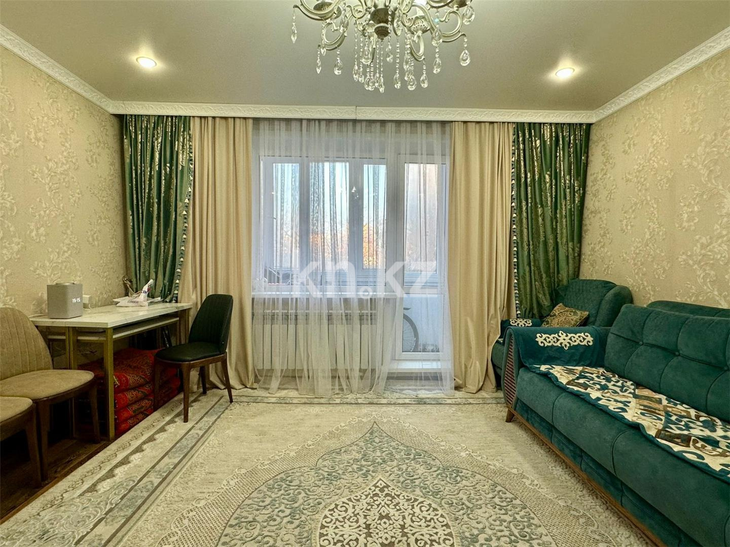 Продажа 4-комнатной квартиры, 81 м² - Продажа  четырехкомнатных квартир в Караганде фото 1 из 20