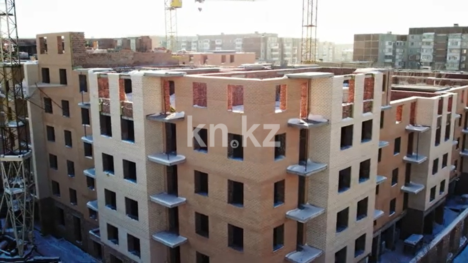 Продажа 3-комнатной квартиры, 79 м², мкр-н Гульдер-1, дом  3а в Караганде - фото 10