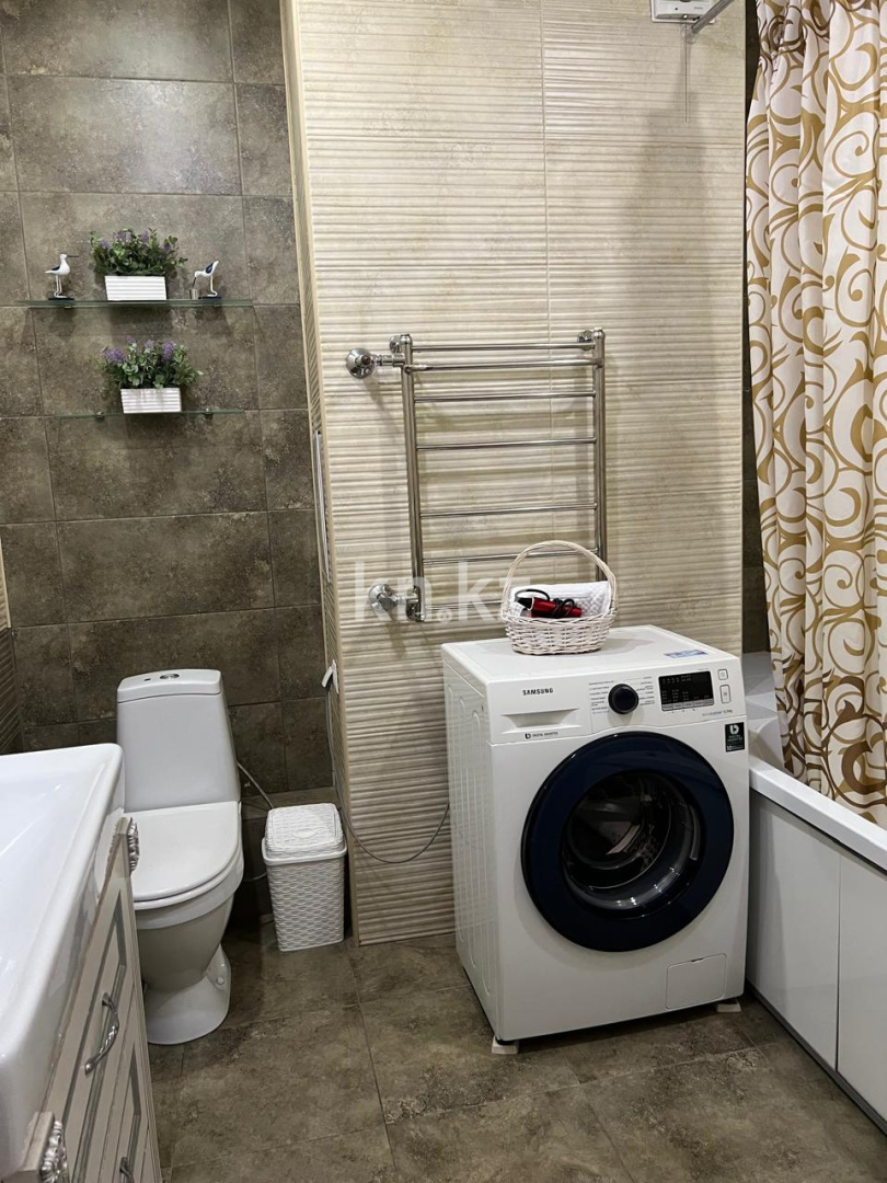 Аренда 3-комнатной квартиры посуточно, 3073 м², ул. Навои, дом  208/6 - ул. Торайгырова - Аренда квартир посуточно в Алматы с фото фото 13 из 13