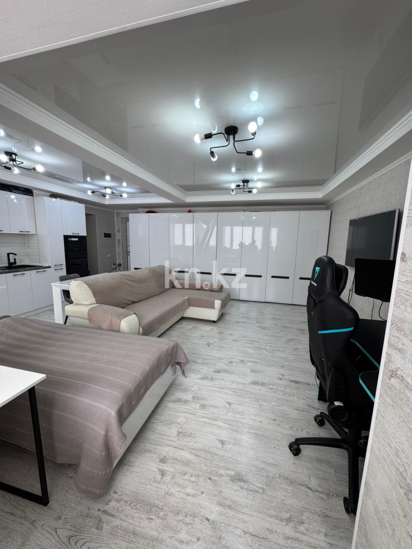 Продажа 2-комнатной квартиры, 55.4 м², ул. Муканова в Караганде - фото 4