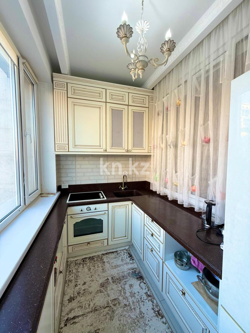 Продажа 3-комнатной квартиры, 106 м², ул. Керей, Жанибек хандар, дом  28 - пр. Мангилик Ел в Астане - фото 19