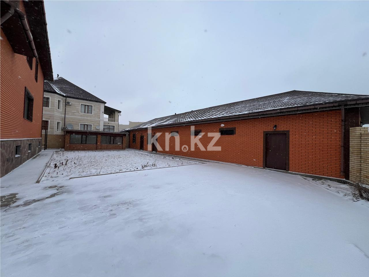 Продажа 9-комнатного дома, 464 м², мкр. Оазис, дом  11 - Продажа квартир в Караганде фото 4 из 31