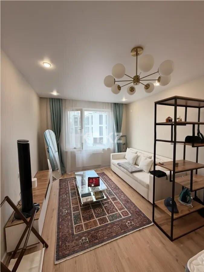 Продажа 1-комнатной квартиры, 35 м² в Астане