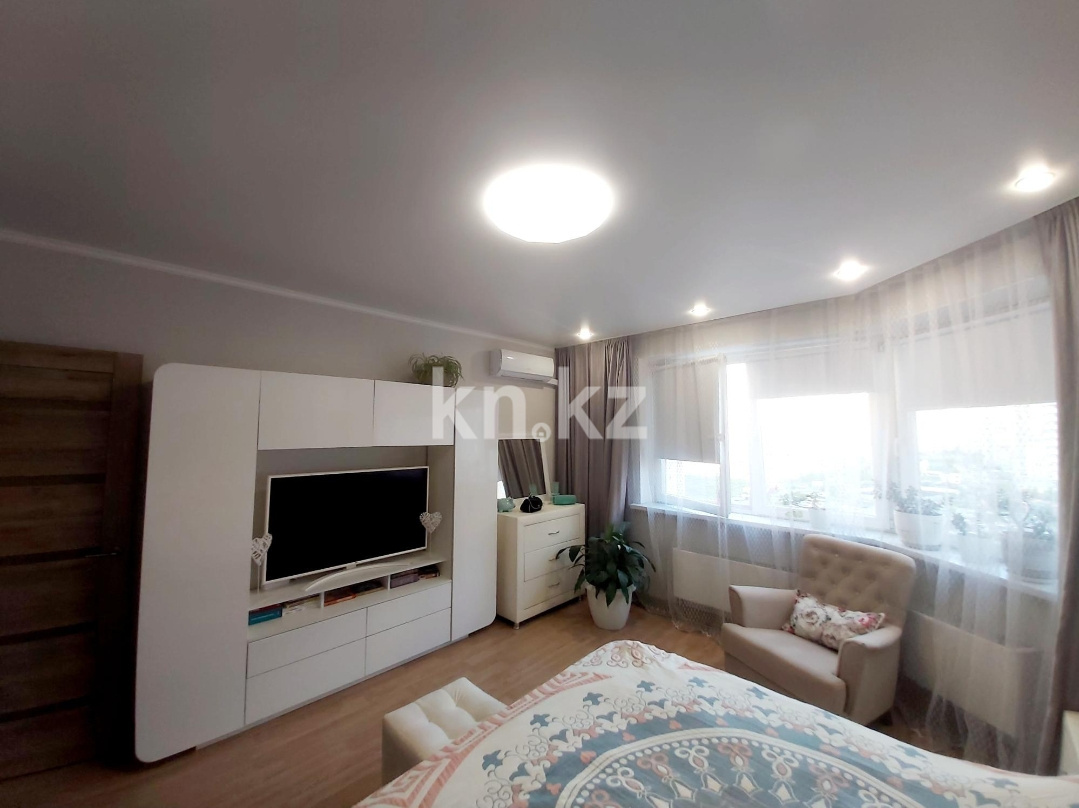 Аренда 1-комнатной квартиры, 31 м², ул. Желтоксан, дом  111 - ул. Толе би - Аренда квартир помесячно в Алматы фото 1 из 3