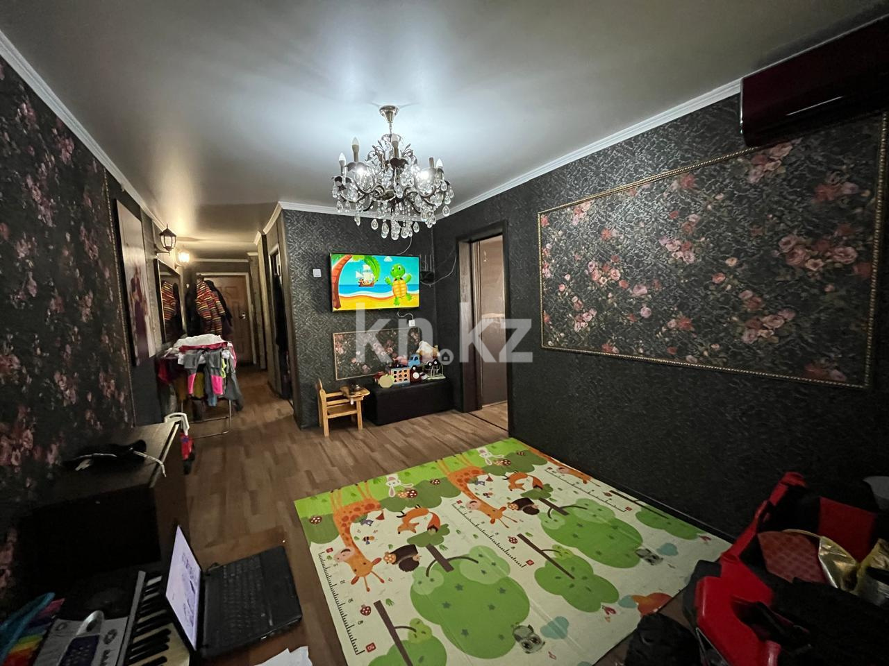 Продажа 3-комнатной квартиры, 54 м², мкр-н 14 - Продажа  трехкомнатных квартир в Караганде фото 3 из 18