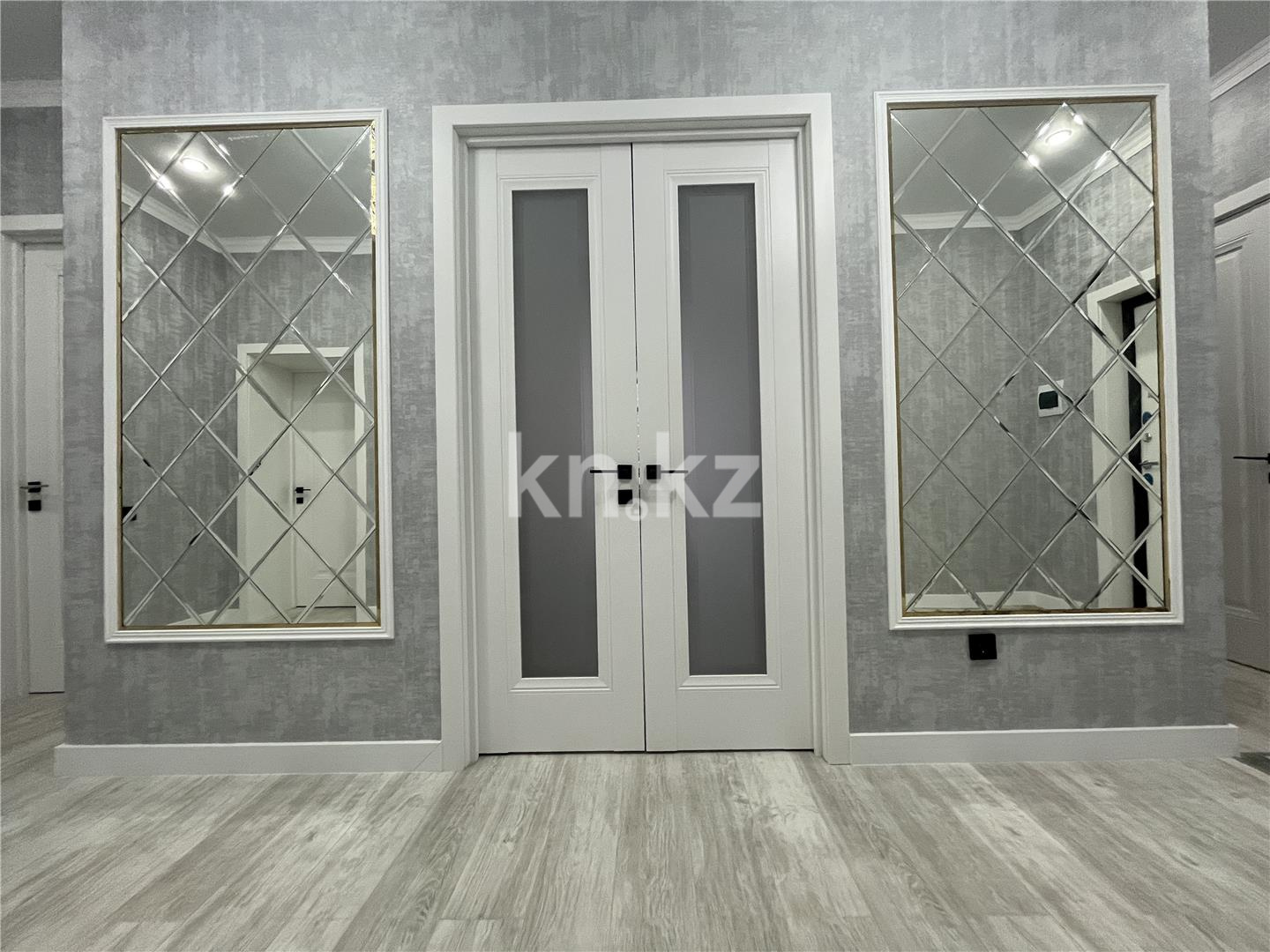 Продажа 3-комнатной квартиры, 95 м², мкр-н Степной-4 - Продажа  трехкомнатных квартир в Караганде фото 24 из 30