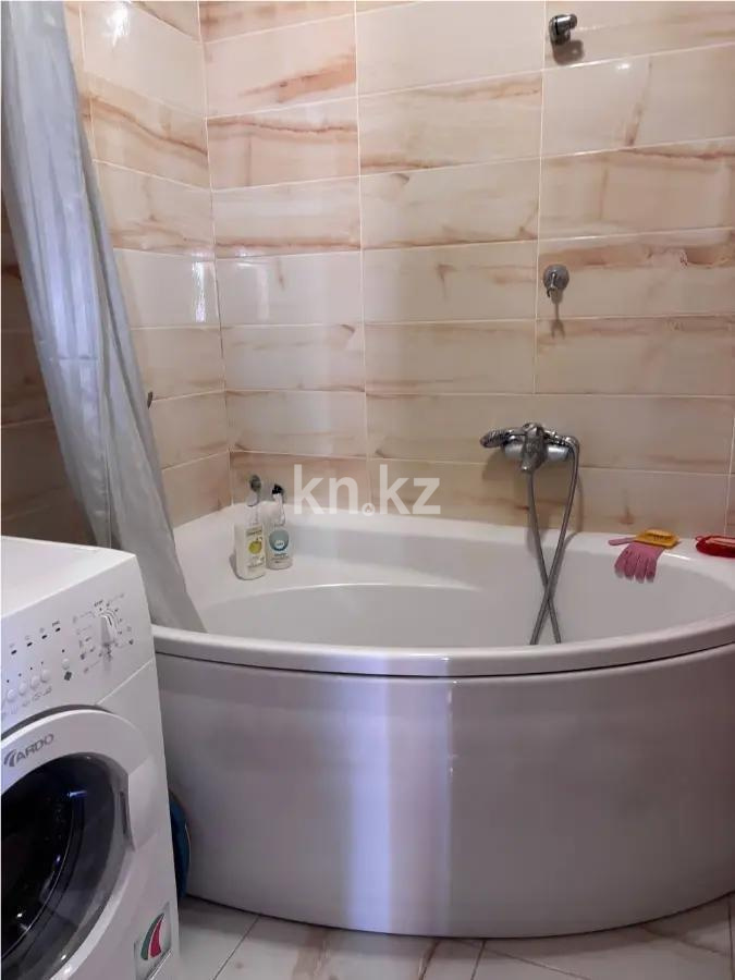 Продажа 3-комнатной квартиры, 100 м² в Караганде - фото 4