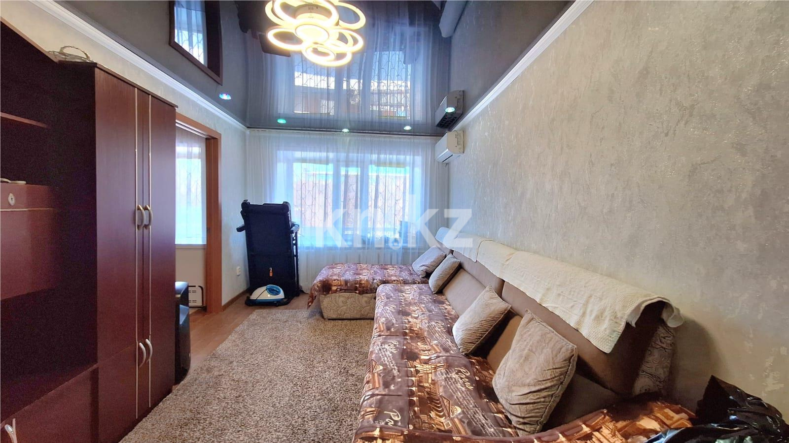 Продажа 2-комнатной квартиры, 44 м² - Продажа двухкомнатных квартир в Караганде фото 1 из 9