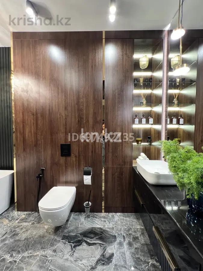 Продажа 3-комнатной квартиры, 128 м², ул. Ержанова, дом  34/1 в Караганде - фото 5