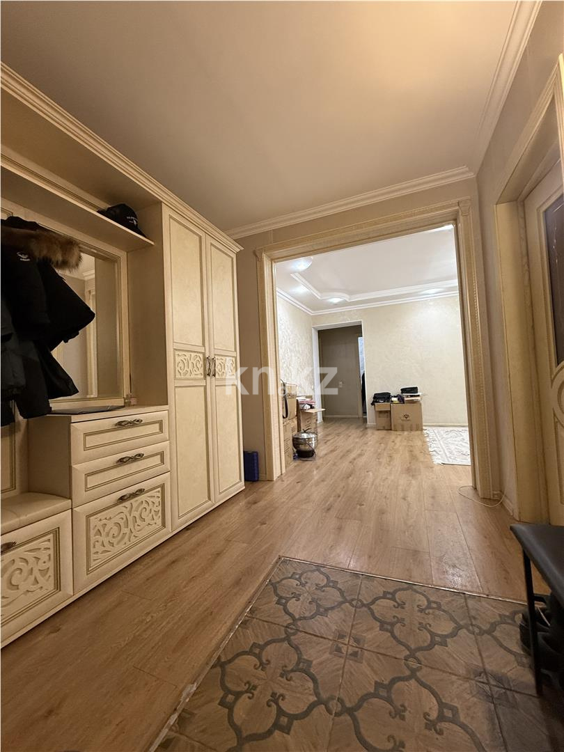 Продажа 3-комнатной квартиры, 67 м², ул. Сатыбалдина, дом  29 в Караганде - фото 18