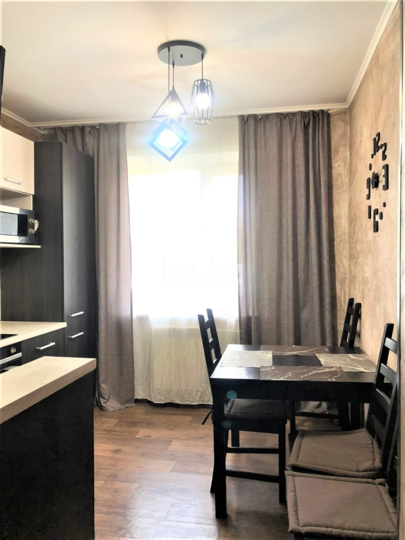 Аренда 1-комнатной квартиры посуточно, 40 м², мкр-н Степной-2, дом  73 - Аренда квартир посуточно в Караганде без посредников фото 2 из 11