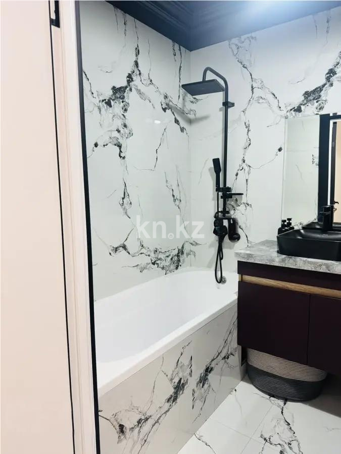 Продажа 3-комнатной квартиры, 80 м², ул. Хусейна бен Талала, дом  41 в Астане - фото 5