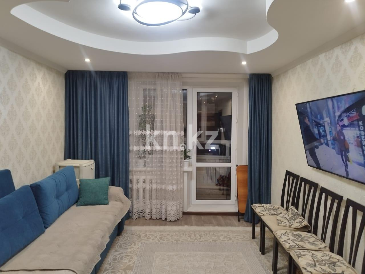 Продажа 3-комнатной квартиры, 64 м², мкр-н Мамраева (Восток-5), дом  16 - Продажа  трехкомнатных квартир в Караганде фото 1 из 20