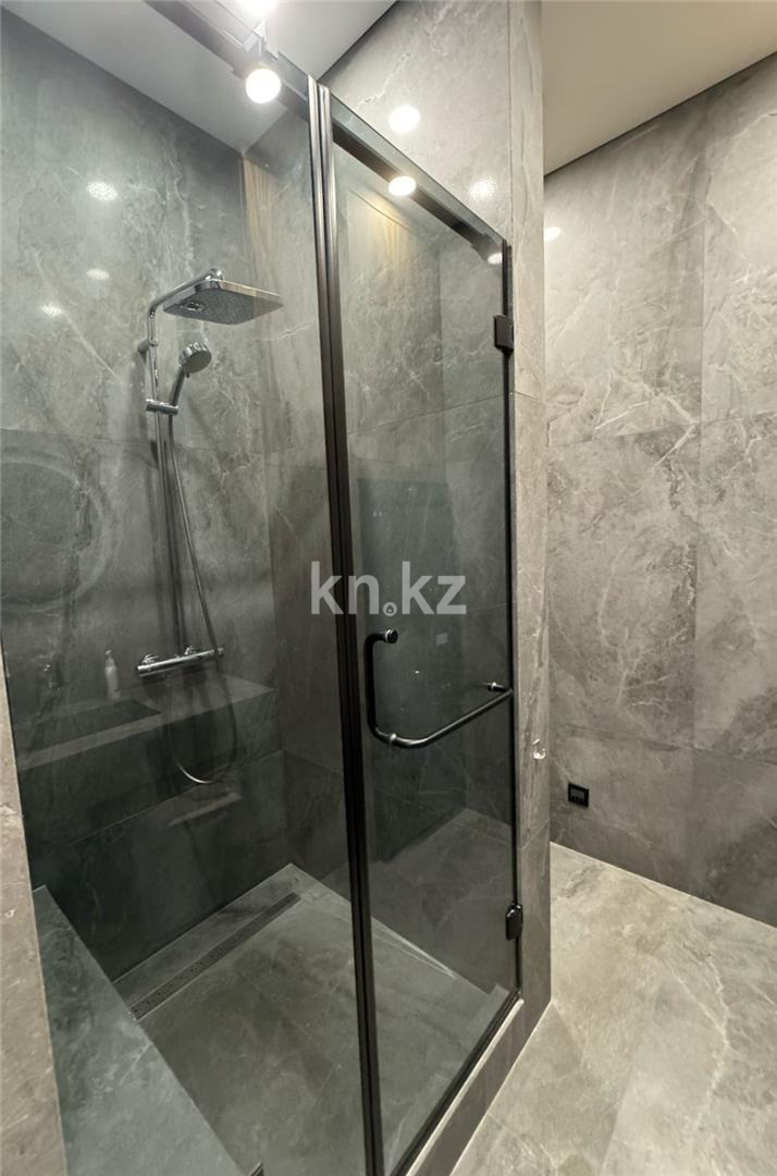 Продажа 4-комнатной квартиры, 103 м², пр. Республики, дом  участок 1/7 - Продажа  четырехкомнатных квартир в Караганде фото 19 из 22