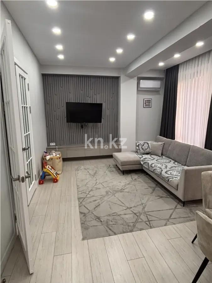 Продажа 3-комнатной квартиры, 102 м², ул. Досмухамедова, дом  83 в Алматы
