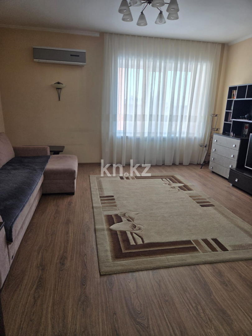 Аренда 3-комнатной квартиры, 82 м² - Аренда  трехкомнатных квартир помесячно в Караганде фото 8 из 12