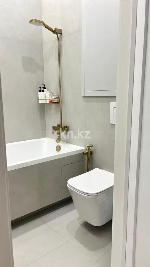 Продажа 3-комнатной квартиры, 100 м² в Астане - фото 4