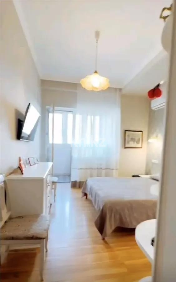 Продажа 3-комнатной квартиры, 128.8 м² - Продажа квартир в Алмалинском р-не Алматы фото 2 из 5