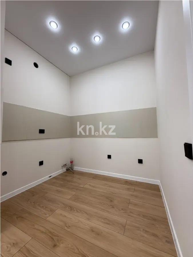 Продажа 2-комнатной квартиры, 38 м², мкр. Шугыла, дом  340/46 в Алматы - фото 3