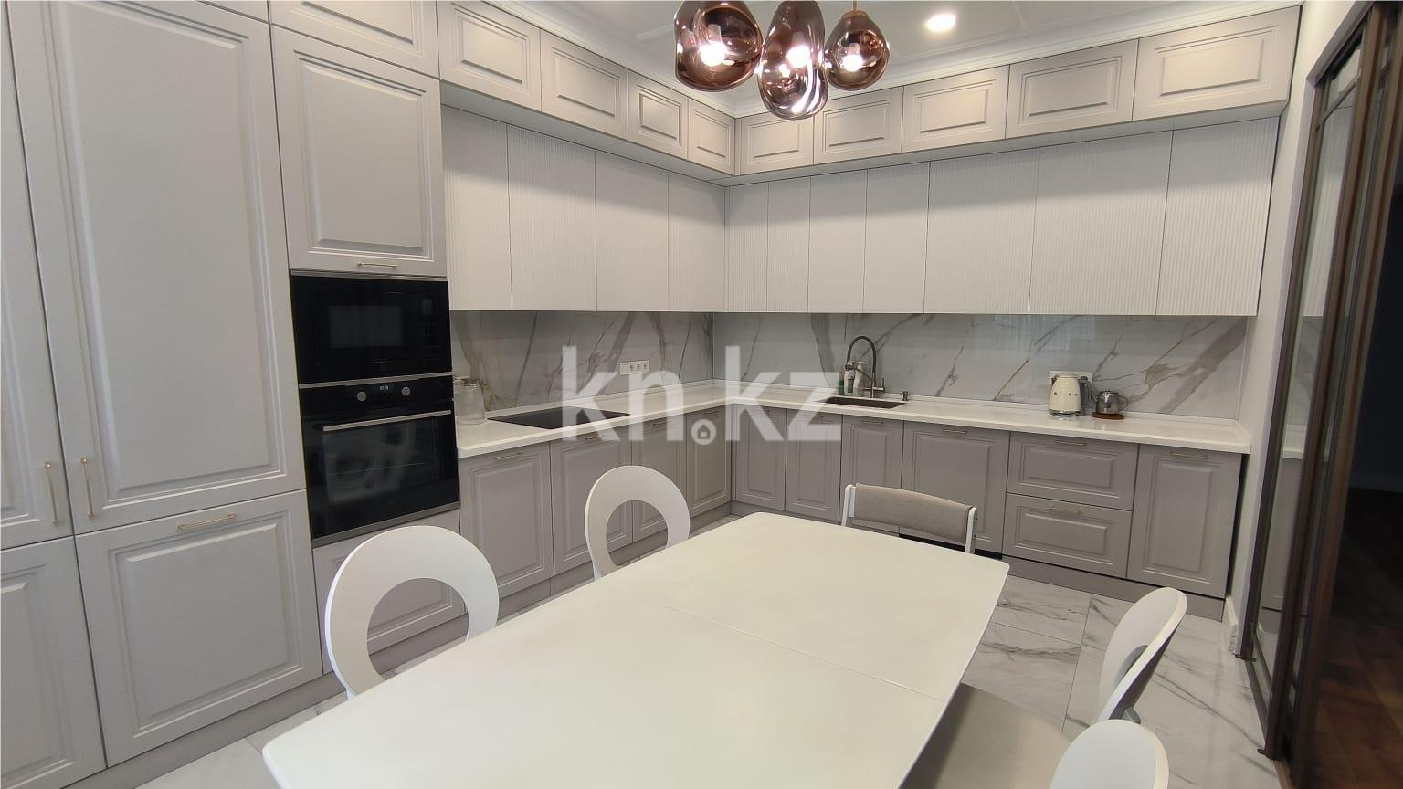 Продажа 4-комнатной квартиры, 124 м² - Продажа квартир в Караганде - страница 2 фото 6 из 33