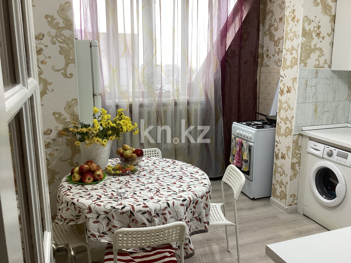 Аренда 2-комнатной квартиры, 62 м² - Аренда  двухкомнатных квартир помесячно в Алматы фото 13 из 17