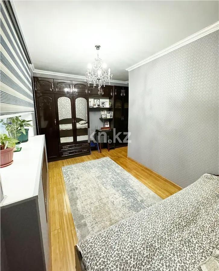 Продажа 5-комнатной квартиры, 154.5 м², мкр-н Аксай-5, дом  1а - Продажа квартир в Алматы без посредников с фото фото 2 из 8