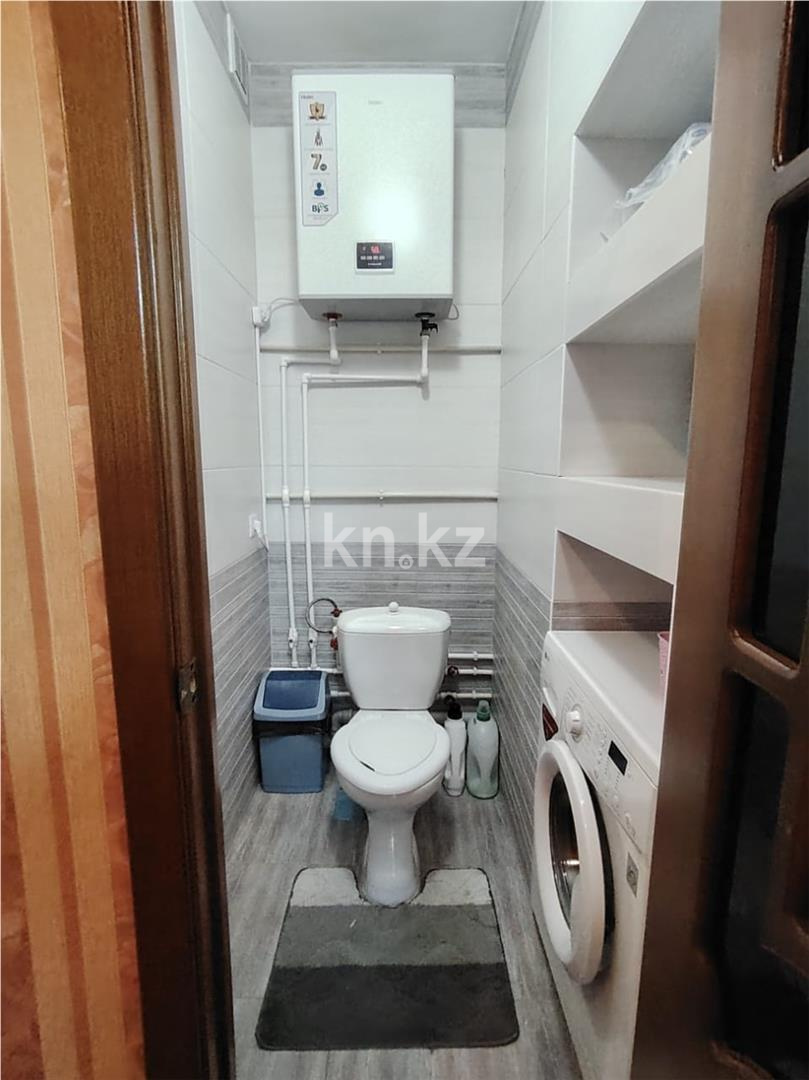 Продажа 2-комнатной квартиры, 66 м², ул. 9-й мкр., дом  78 в Темиртау - фото 12