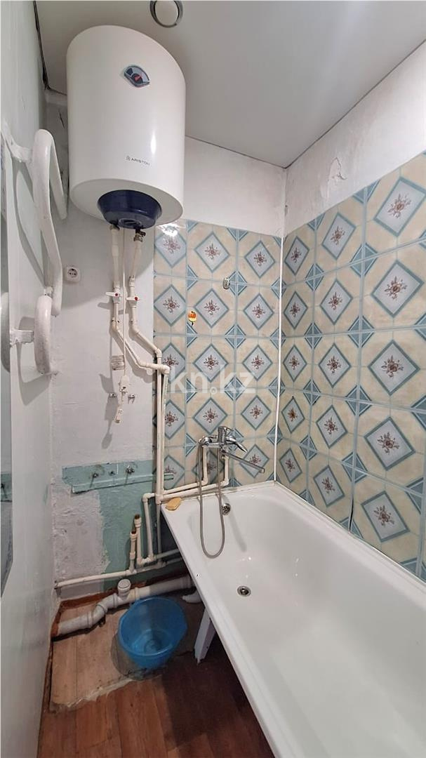 Продажа 2-комнатной квартиры, 44 м², мкр-н 17 в Караганде - фото 6