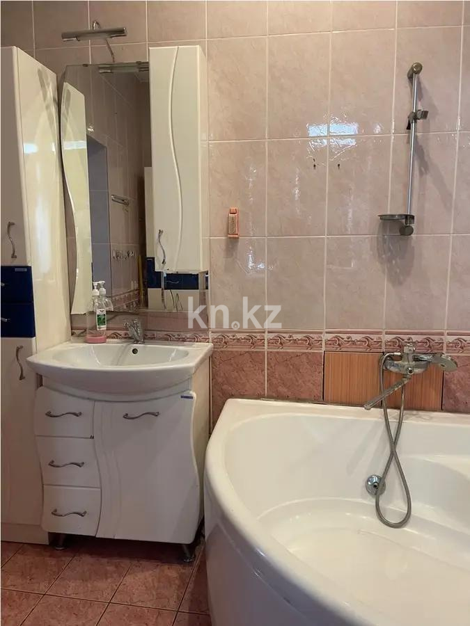 Продажа 5-комнатной квартиры, 136.3 м², пр. Абая, дом  28 - Продажа квартир в Астане фото 5 из 7