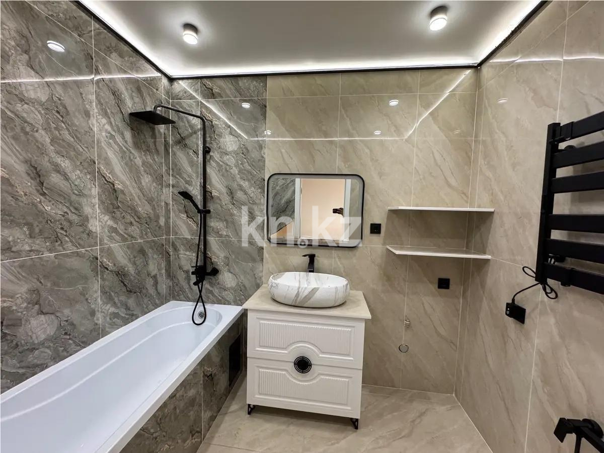 Продажа 3-комнатной квартиры, 78 м², ул. Омарова, дом  1 в Алматы - фото 5