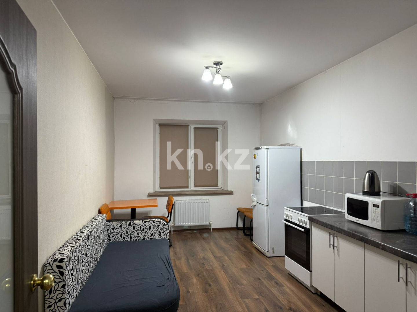 Продажа 2-комнатной квартиры, 85 м², пр. Шахтеров - Продажа  двухкомнатных квартир в Караганде фото 5 из 10