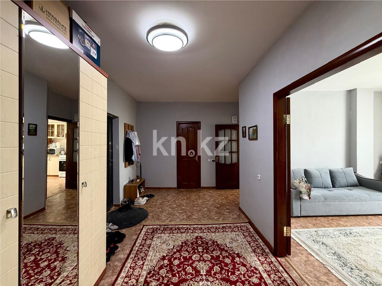 Продажа 2-комнатной квартиры, 65 м² в Караганде - фото 7