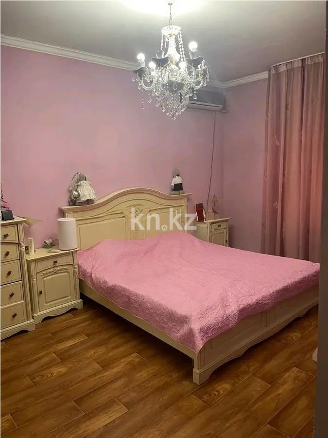 Продажа 4-комнатной квартиры, 104 м², ул. Толе би, дом  280 - Продажа квартир в Алматы фото 2 из 6