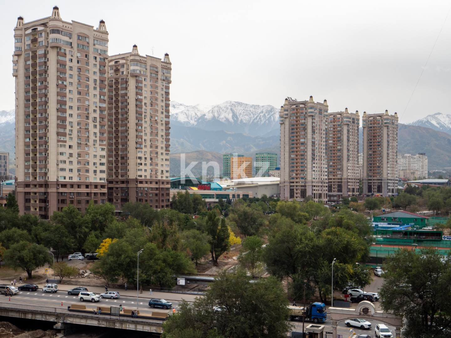 Аренда 2-комнатной квартиры посуточно, 57 м², ул. Навои, дом  208/8 - ул. Торайгырова - Аренда  двухкомнатных квартир посуточно в Алматы фото 24 из 24