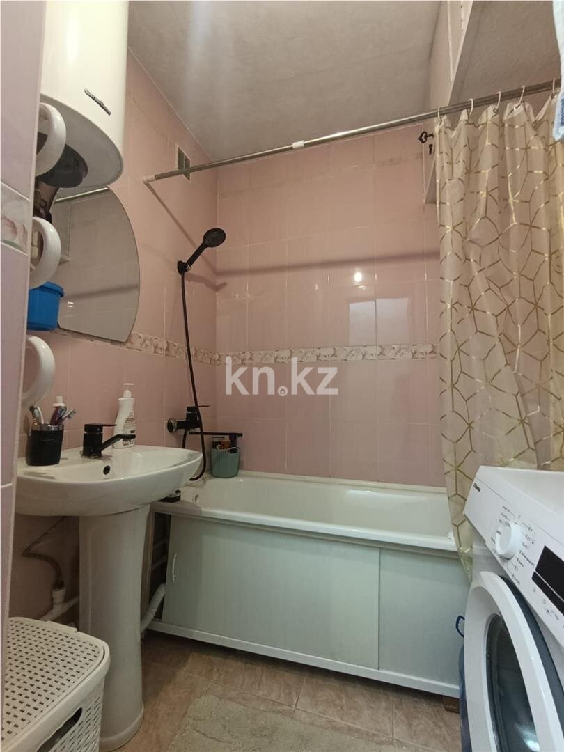 Продажа 3-комнатной квартиры, 63 м² в Караганде - фото 10
