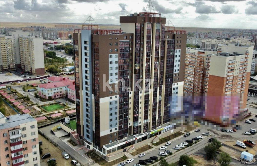 Продажа 4-комнатной квартиры, 107 м², пр. Шахтеров - Продажа  четырехкомнатных квартир в Караганде фото 2 из 40