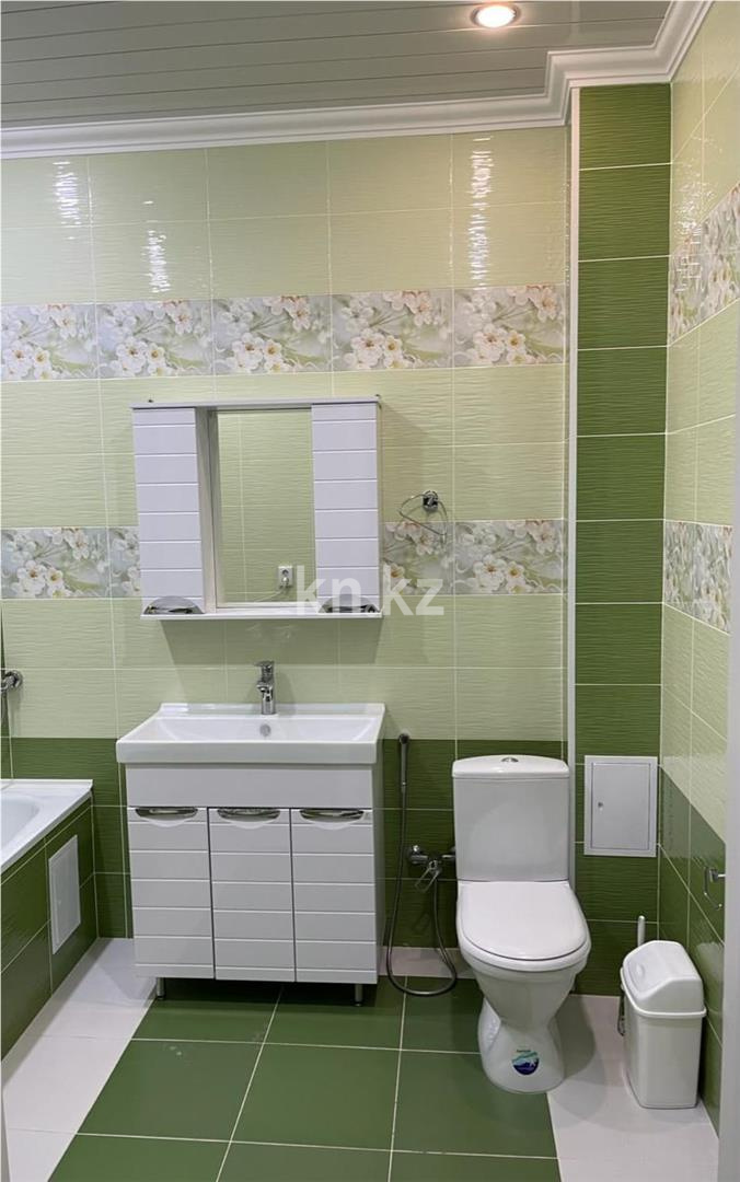 Продажа 2-комнатной квартиры, 100 м², ул. Нажимеденова в Астане - фото 12