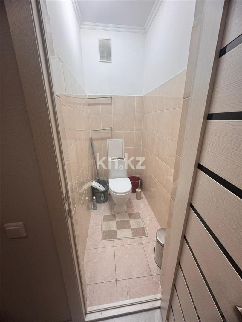 Продажа 2-комнатной квартиры, 66.4 м², ул. Сыганак в Астане - фото 11