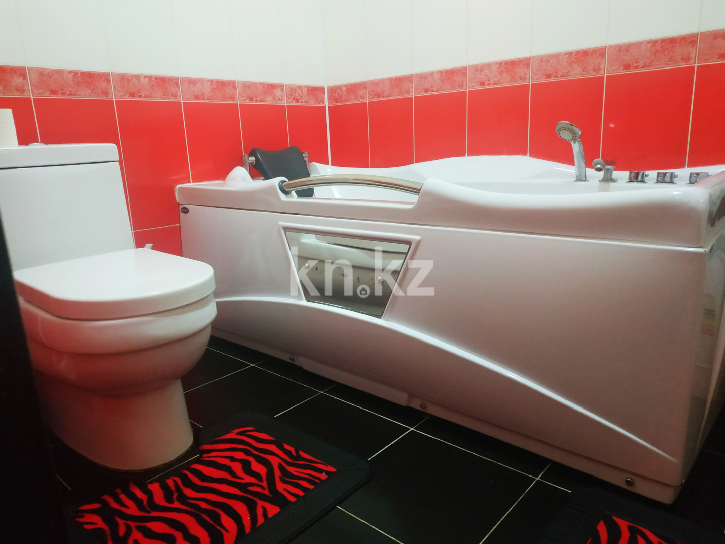 Аренда 1-комнатной квартиры посуточно, 32 м², пр. Жибек жолы, дом  190 - ул. Муратбаева - Аренда  однокомнатных квартир посуточно в Алматы фото 4 из 4