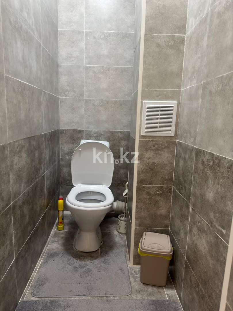 Продажа 3-комнатной квартиры, 9 м², Сатпаева, дом  11а - Продажа  трехкомнатных квартир в Таразе фото 4 из 8