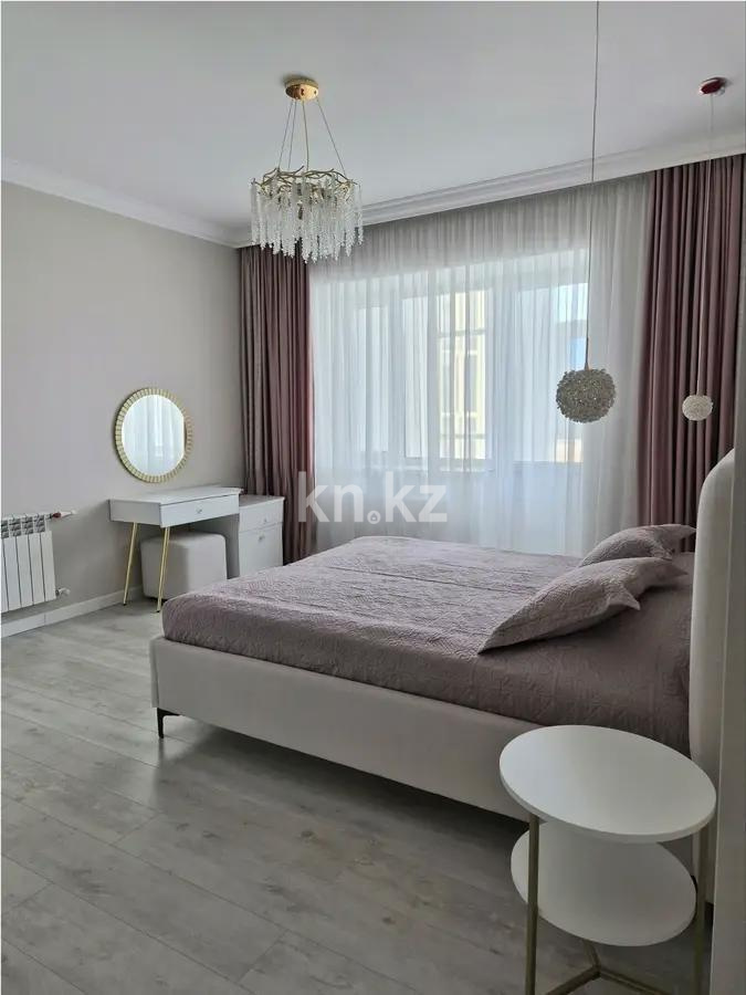 Продажа 3-комнатной квартиры, 132 м², ул. Жургенова, дом  18/2 в Астане - фото 2