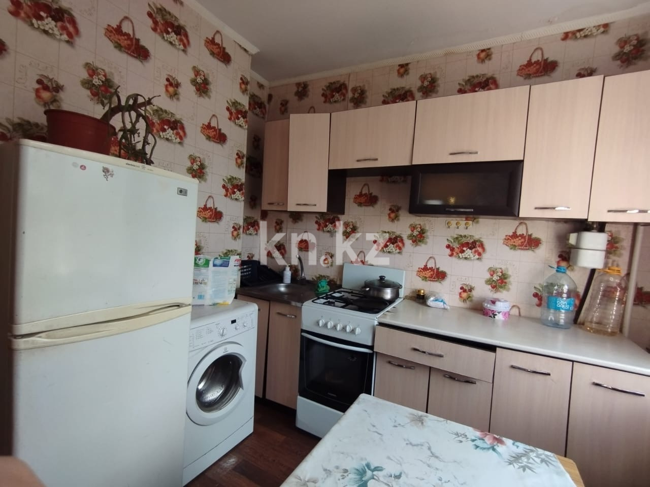 Аренда 1-комнатной квартиры, 32 м², ул. Рыскулбекова, дом  4 - пр. Абылай хана в Астане